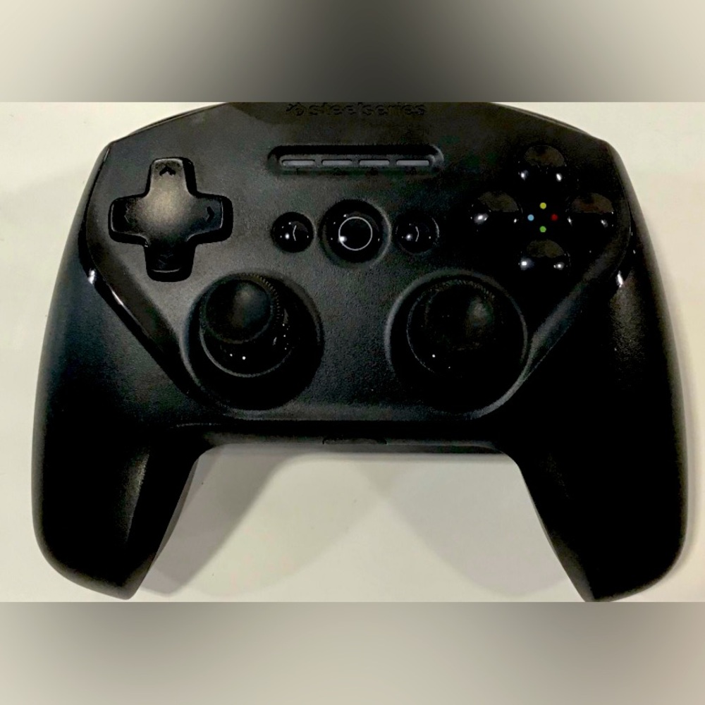 SteelSeries Stratus Duo Wireless Gaming Controller
